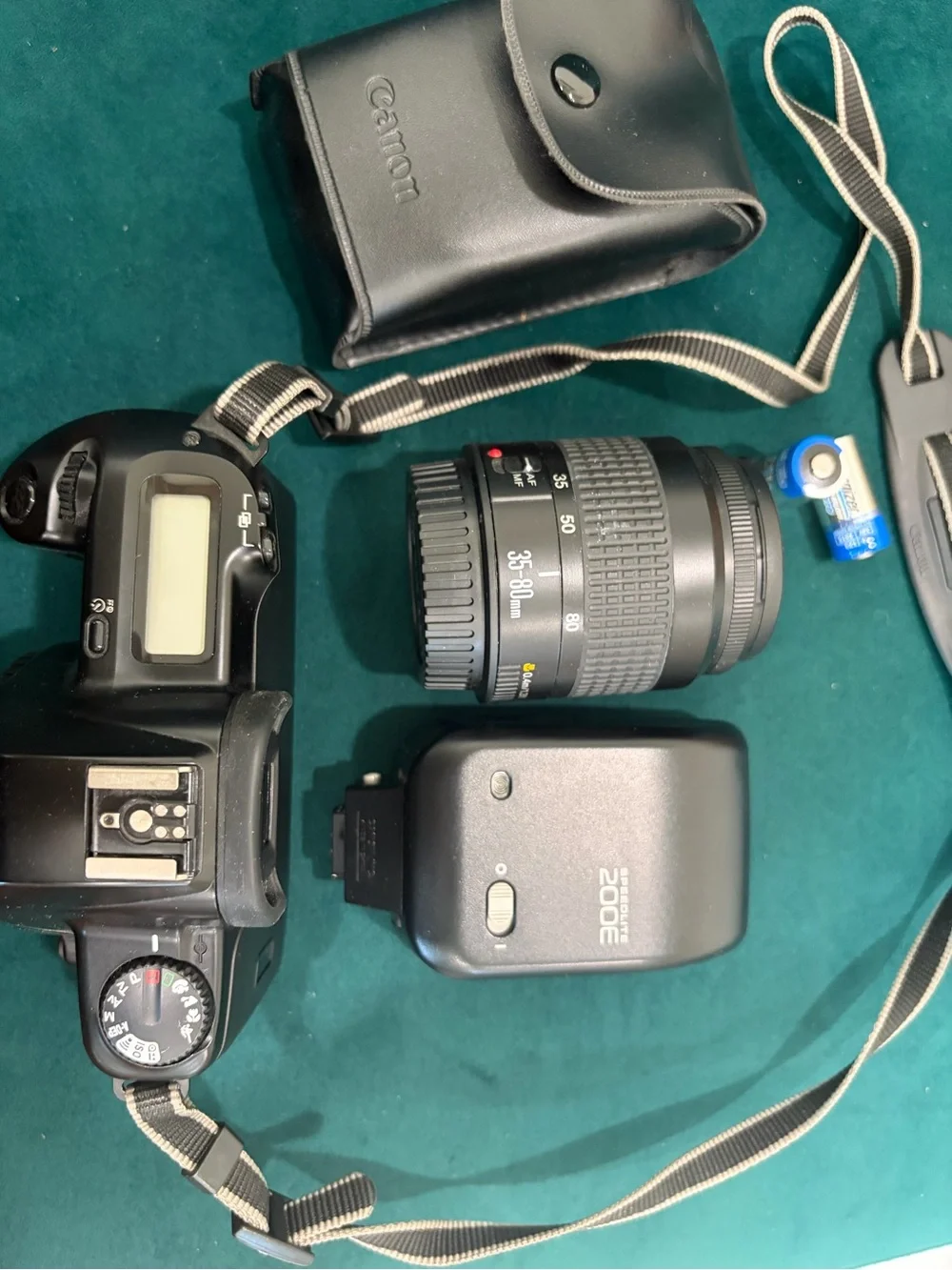 Canon Black  Camera Body with Lens and Flash Kit